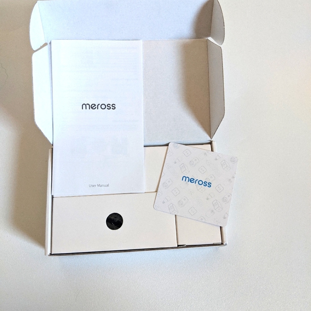 Meross Smart Wi-Fi Garage Door Opener New in Box